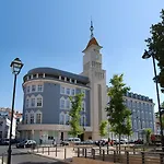 Hotel Five Stars 8 Building Lissabon