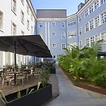 Five Stars 8 Building 4* Lissabon