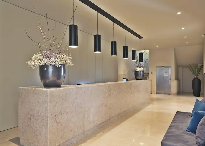 Five Stars 8 Building