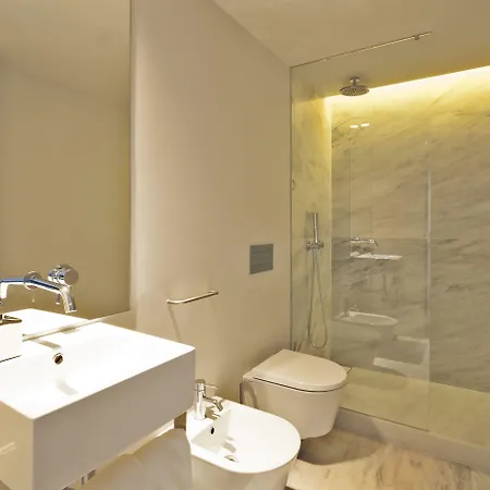 Five Stars 8 Building 4*