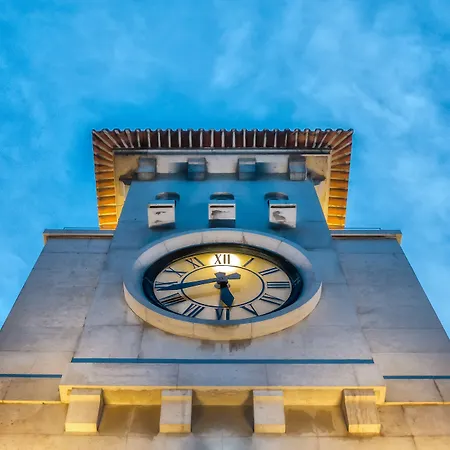 Five Stars 8 Building リスボン