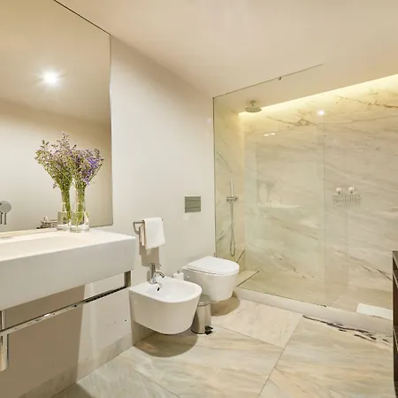 Five Stars 8 Building ホテル