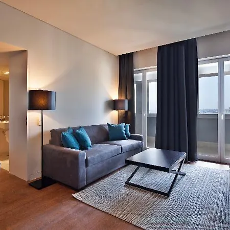 Five Stars 8 Building * Lisbon