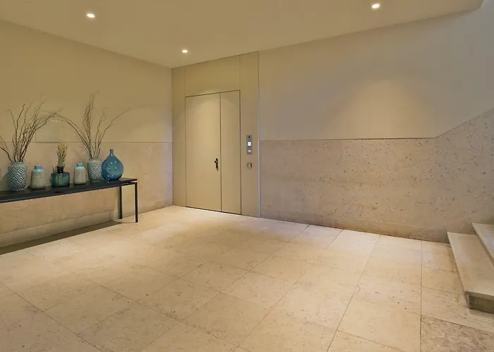 Hotel Five Stars 8 Building 4*